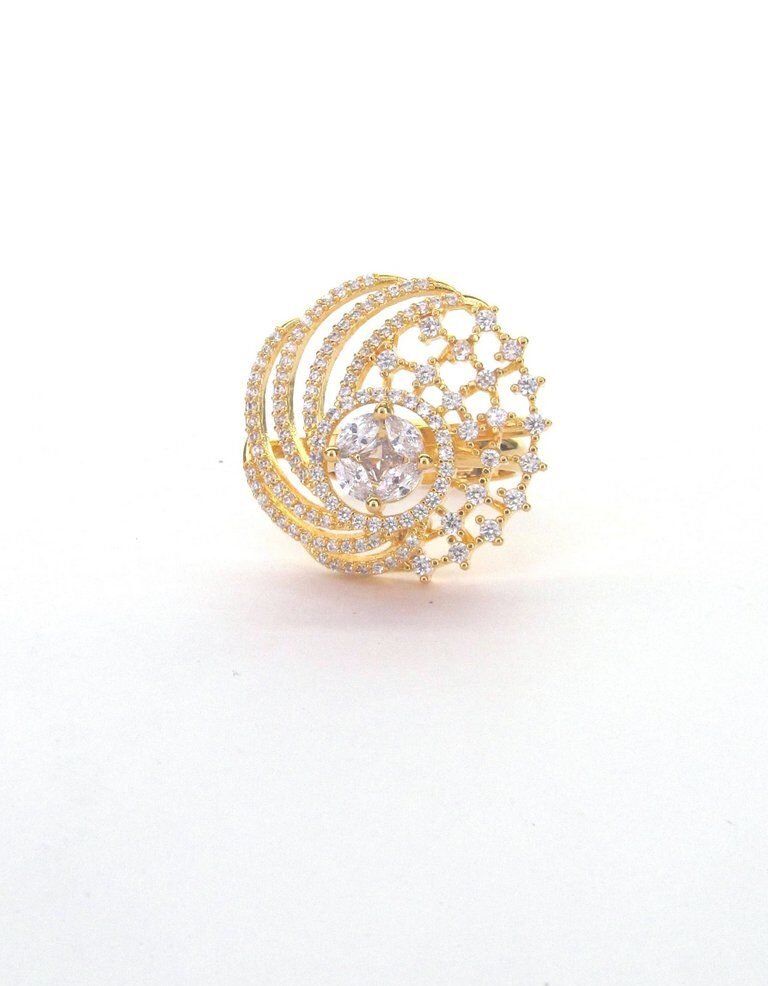 Royal Halo Statement Ring
