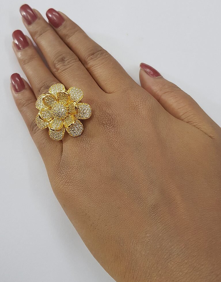Starburst Cluster Ring