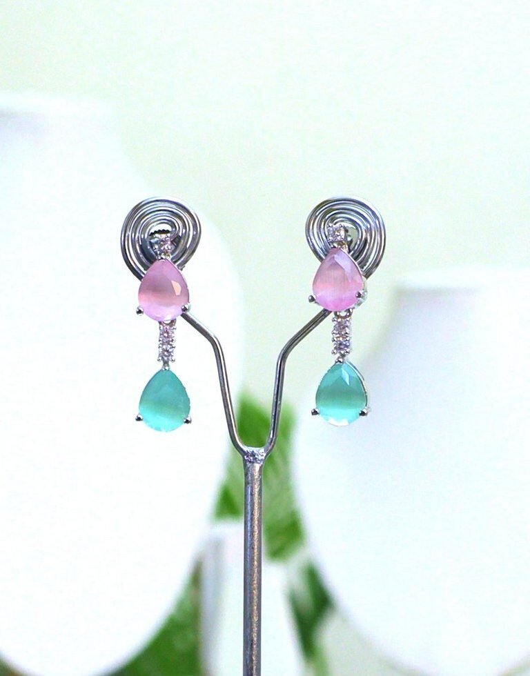 Dreamy Dewdrop Necklace Set-Multi Color Edition - Image 3